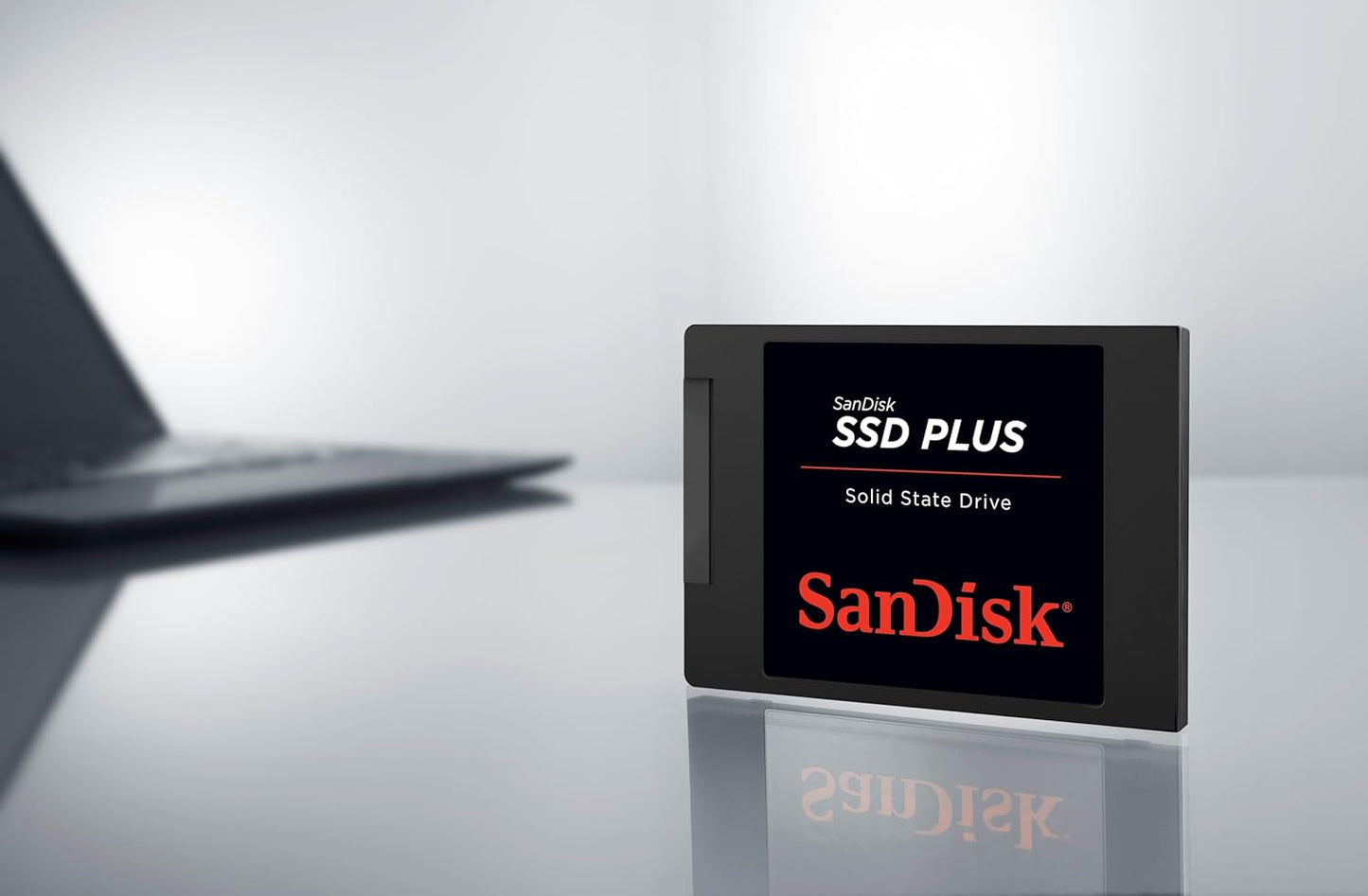 SanDisk SSD Plus 1TB 2.5" SATA3 Solid State Drive Interno - Nuovo