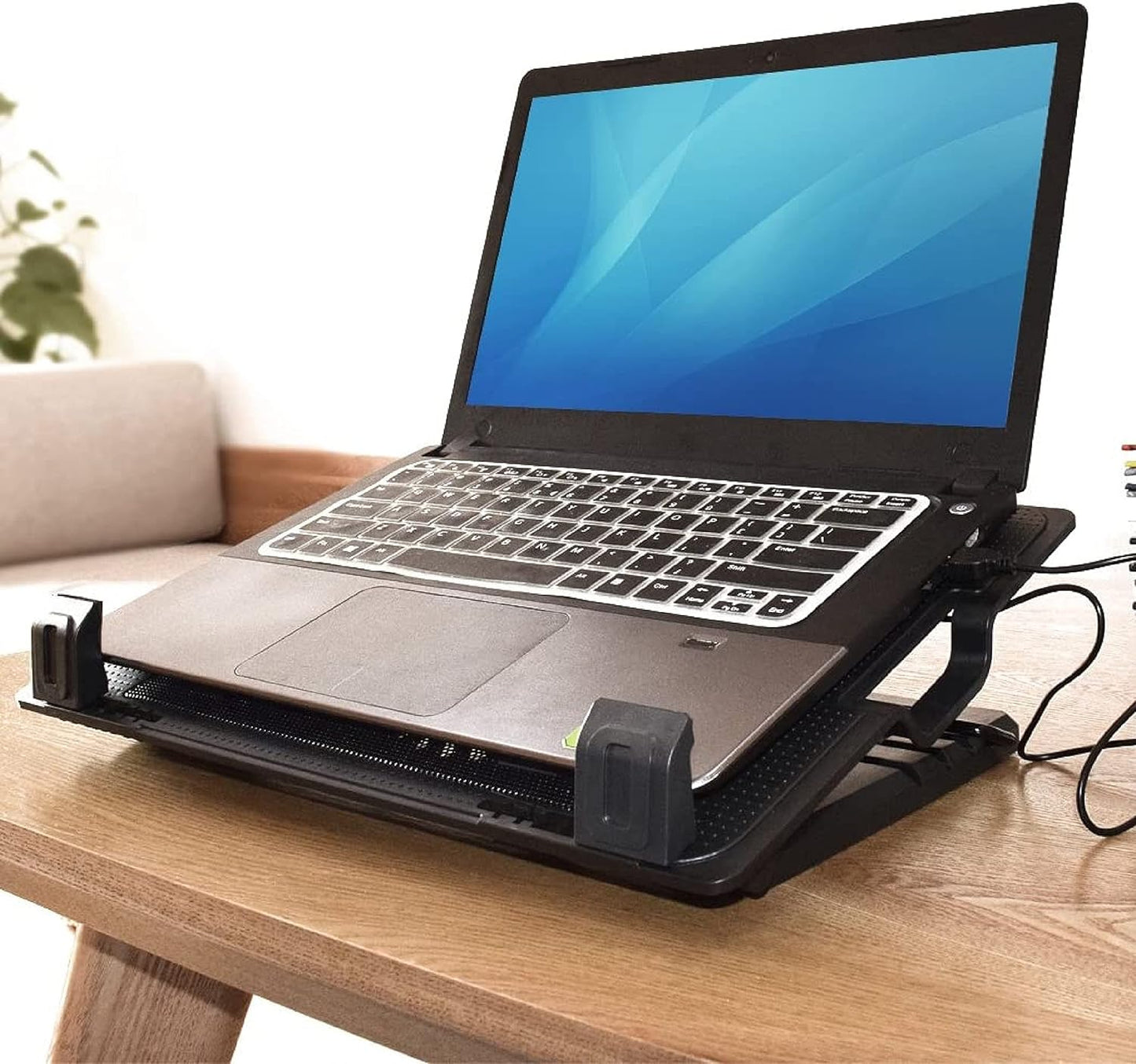 Supporto Alza Notebook Regolabile con 1 Ventola 120mm per Laptop fino a 17” Ewent Raffreddamento USB